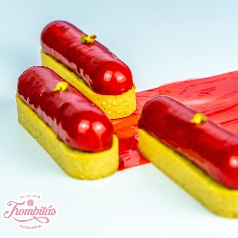 Málnás pisztáciás tart